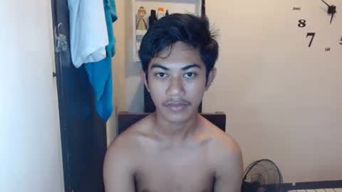 Snapshot of asiancockhero22 chatting on 01.06.25 HERO online show from 01.06.25