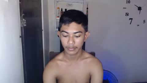 Snapshot of asiancockhero22 chatting on 01.22.25 HERO online show from 01.22.25