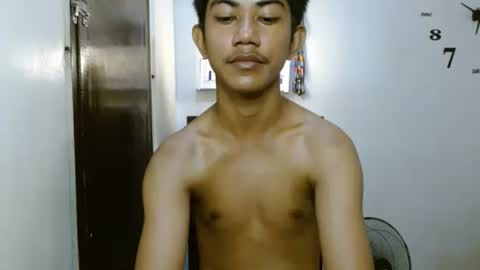 Snapshot of asiancockhero22 chatting on 03.04.25 HERO online show from 03.04.25