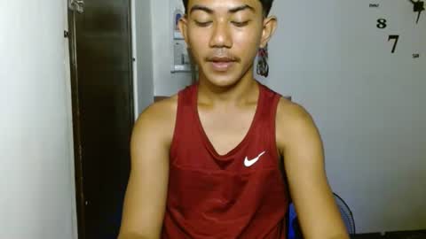 Snapshot of asiancockhero22 chatting on 03.11.25 HERO online show from 03.11.25