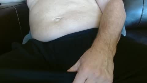 Snapshot of asiancouple32 chatting on 12.20.24 Jay online show from 12.20.24