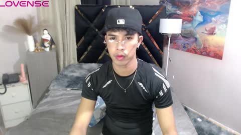 asiancum_peter online show from 09.16.25