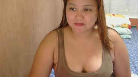Snapshot of asiancutiechubby chatting on 12.16.24 asiancutiechubby online show from 12.16.24