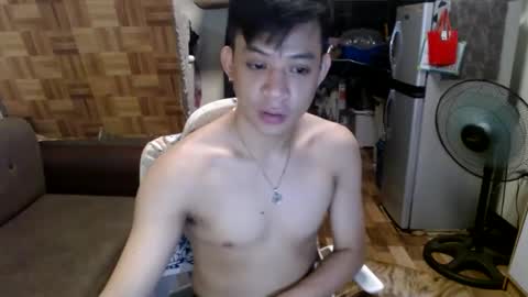 Snapshot of asiandreamboyx chatting on 12.13.24 asiandreamboyx online show from 12.13.24