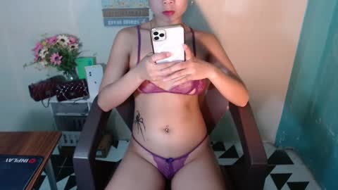 Snapshot of asianhot_celine chatting on 01.18.25 Celine online show from 01.18.25