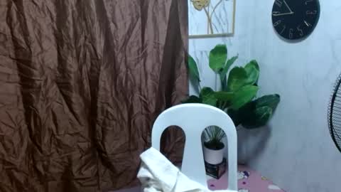 Snapshot of asianhotbigcock chatting on 02.04.25 Nico online show from 02.04.25