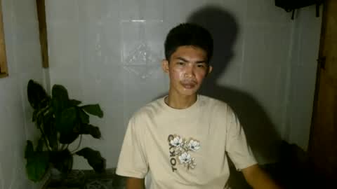 Snapshot of asianhotbigcock chatting on 06.18.26 Nico online show from 06.18.26