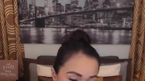 Snapshot of asianhotjasmin chatting on 10.21.25 asianhotjasmin online show from 10.21.25