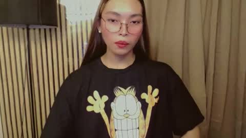 Snapshot of asianhottiesttamira chatting on 10.18.25 HI IM TAMIRA LOOKING FOR SERIOUS RELATIONSHIP online show from 10.18.25