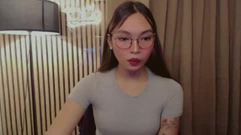 Snapshot of asianhottiesttamira chatting on 10.22.25 HI IM TAMIRA LOOKING FOR SERIOUS RELATIONSHIP online show from 10.22.25
