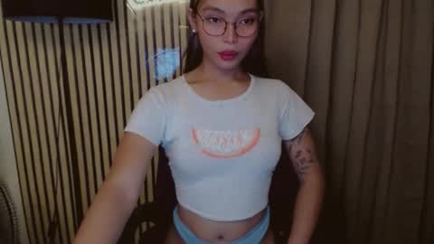 Snapshot of asianhottiesttamira chatting on 10.24.25 HI IM TAMIRA LOOKING FOR SERIOUS RELATIONSHIP online show from 10.24.25