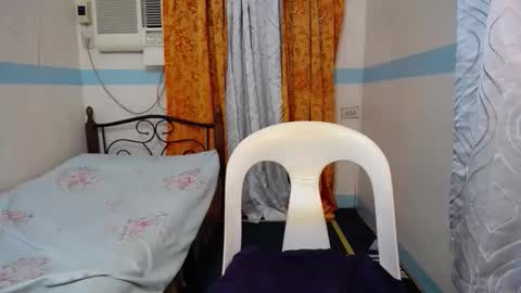 Snapshot of asianpinaychub chatting on 10.02.25 asianpinaychub online show from 10.02.25