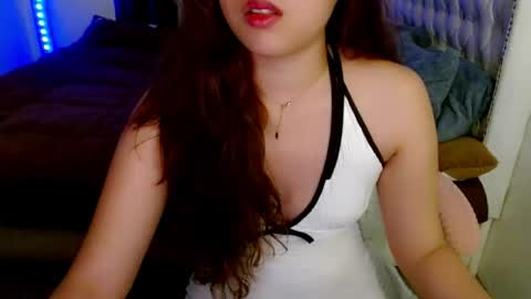 Snapshot of asiantala_x chatting on 07.20.26 tala online show from 07.20.26