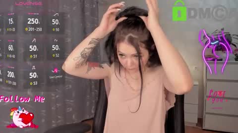 Snapshot of asima_ chatting on 11.09.25 Asima online show from 11.09.25