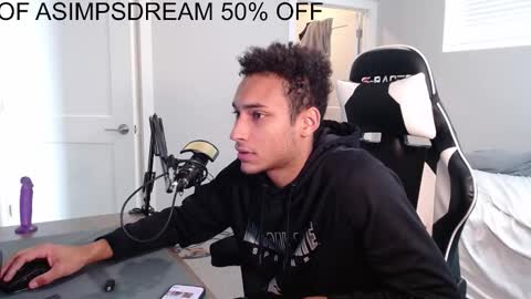 Snapshot of asimpsdream chatting on 11.09.25 asimpsdream online show from 11.09.25