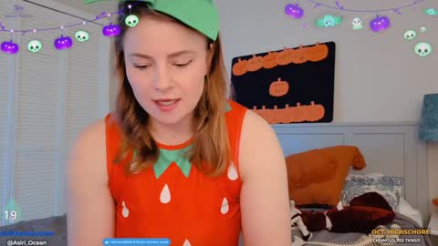 Asiri   pronounced Ah-siri Please no nicknames   3 online show from 10.06.25