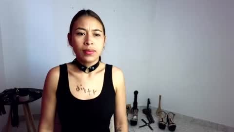 Snapshot of asiri_smith chatting on 06.11.26 Asiri online show from 06.11.26