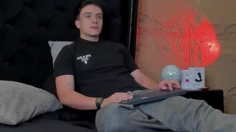 Aslan  online show from 04.04.26