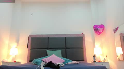  Aslhyn  online show from 02.24.26