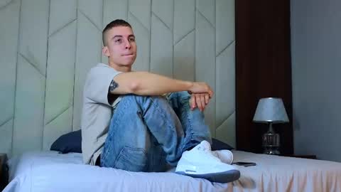 Snapshot of asmodeo_cox chatting on 12.01.24 Asmodeo - online show from 12.01.24