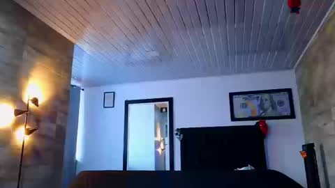 Snapshot of asmodeo_cox chatting on 10.15.25 Asmodeo - online show from 10.15.25