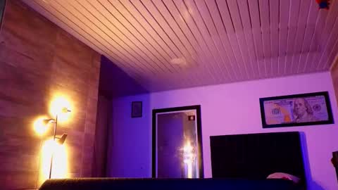 Snapshot of asmodeo_cox chatting on 11.08.25 Asmodeo - online show from 11.08.25