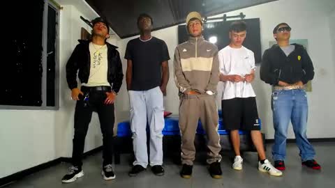 THOMAS AND DAMIAND online show from 04.30.26