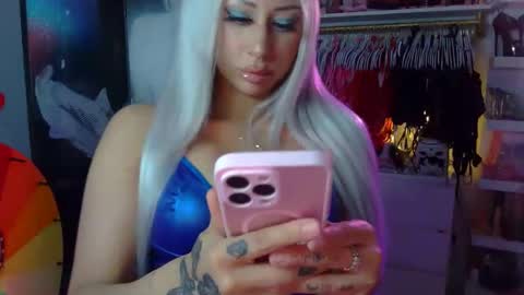 iwantaspen online show from 09.17.25