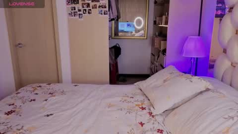 Ashley online show from 11.22.25