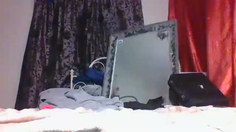 danni travis online show from 09.22.25