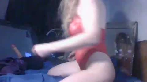 danni travis online show from 11.04.25