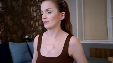 Snapshot of assprincesshot chatting on 10.19.25 assprincesshot online show from 10.19.25