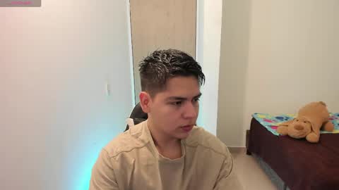 Asta Kuno online show from 04.26.26