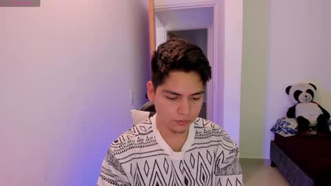 Snapshot of asta_kuro chatting on 05.17.26 Asta Kuno online show from 05.17.26