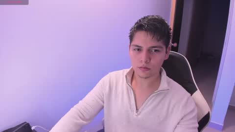 Snapshot of asta_kuro chatting on 05.19.26 Asta Kuno online show from 05.19.26