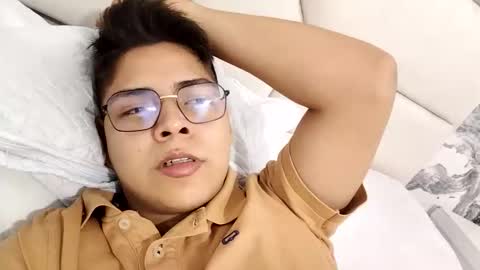 astablack_ online show from 09.22.25