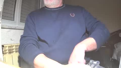 Snapshot of astelover chatting on 12.25.24 astelover online show from 12.25.24