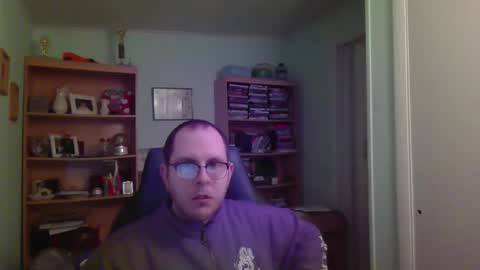 Andrew or Smiley Read the message in bold above the bio design for info on the situation. online show from 11.07.25