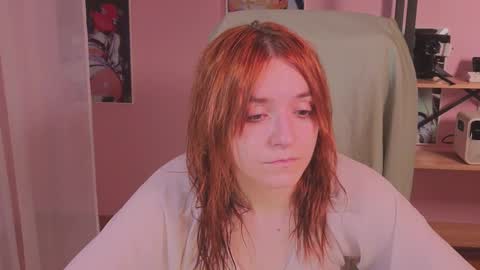 Snapshot of astra_lis chatting on 10.16.25 Astra online show from 10.16.25