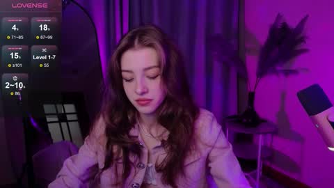 Snapshot of astramist chatting on 09.24.25 astramist online show from 09.24.25