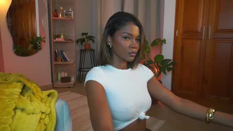 Snapshot of astrea_1 chatting on 01.18.26 Astrea online show from 01.18.26