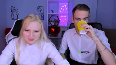 Snapshot of astren_villo chatting on 10.17.25 astren online show from 10.17.25