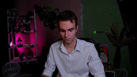 astren online show from 11.18.25