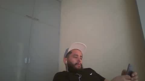 Snapshot of astro_boy_01 chatting on 05.16.26 astro_boy_01 online show from 05.16.26