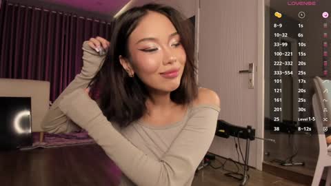   Follow my TG Channel for 3 tokens only  online show from 09.18.25