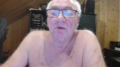 Snapshot of asusandy chatting on 01.31.26 asusandy online show from 01.31.26