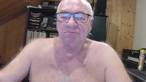 Snapshot of asusandy chatting on 02.23.26 asusandy online show from 02.23.26