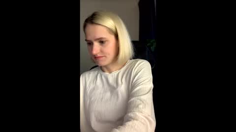 asya_new online show from 10.29.25