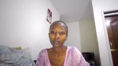 Snapshot of atara_seren chatting on 05.17.26 atara_seren online show from 05.17.26