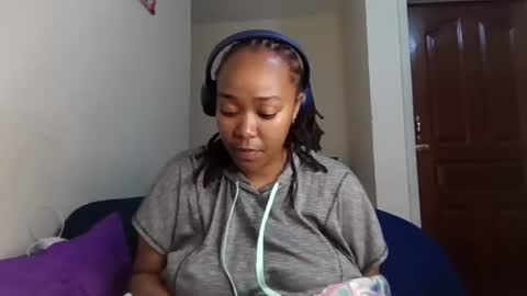 Snapshot of atara_seren chatting on 06.16.26 atara_seren online show from 06.16.26